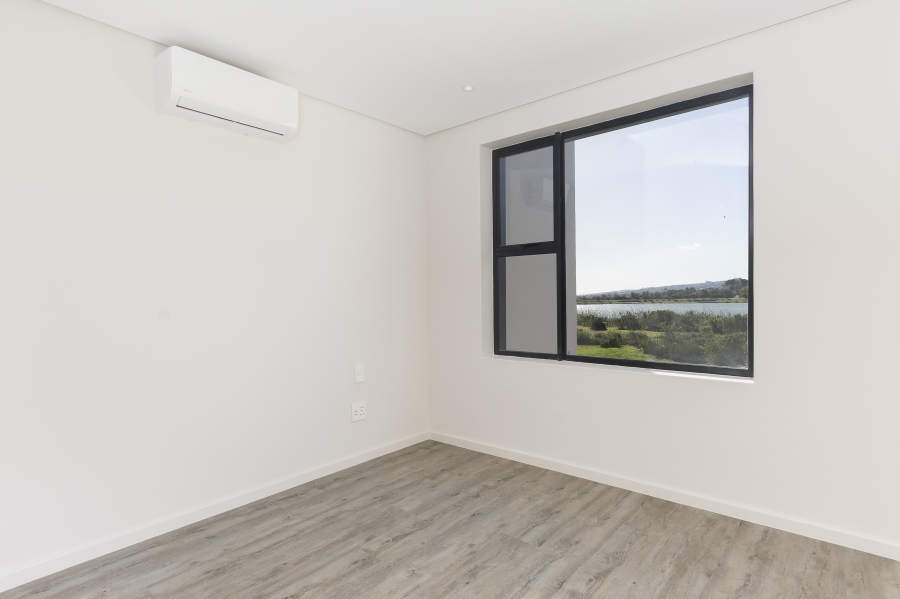 To Let 2 Bedroom Property for Rent in Mzuri Estate Western Cape